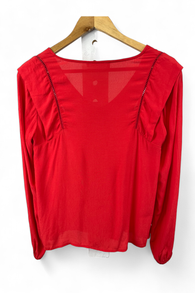 Blouse rouge fluide, TM