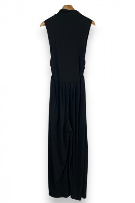 Combinaison noire plissée...