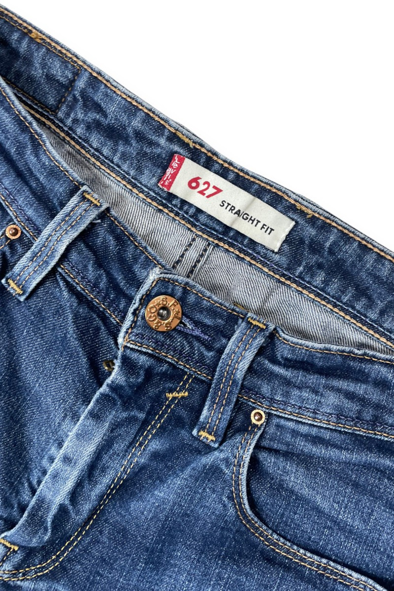 Jean Levi’s 627 Straight Fit – Bleu Denim Authentique