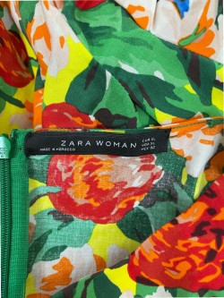 Top asymétrique sans manches fleurie Zara, TXL